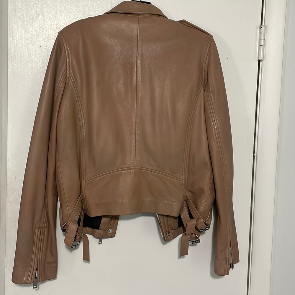 Leather jacket - Picture 4 of 5